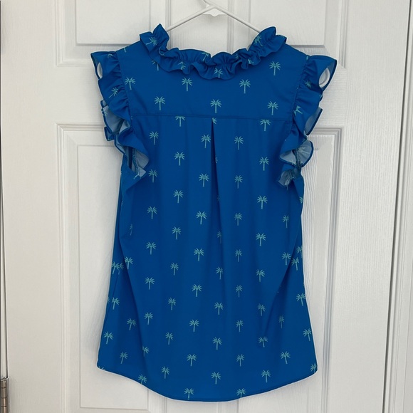 Disney ⭐️ Vacation Club Member Blue Palm Tree Ruffle Blouse Size S - Picture 3 of 16